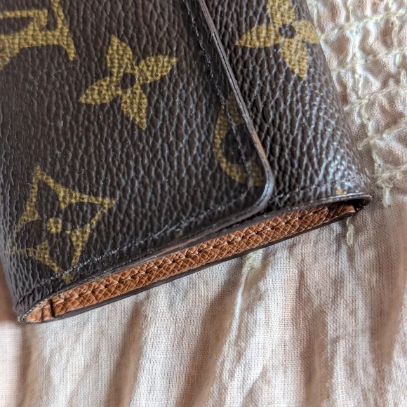 Authentic LV Key/Card Case